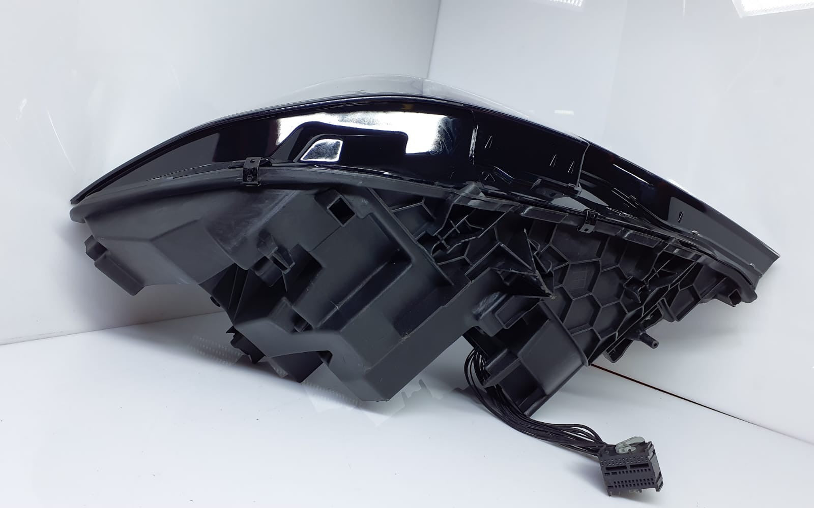 BMW G20 G21 Headlight Front Left 9481713 330i 2019 LHD 17580307