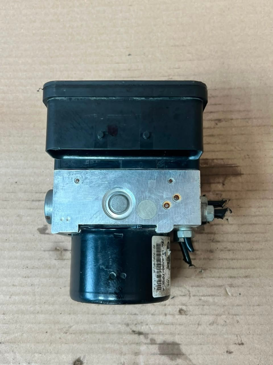 2005-2012 BMW E90 E91 E92 3-Series 325i ABS Pump Module 6771491 OEM