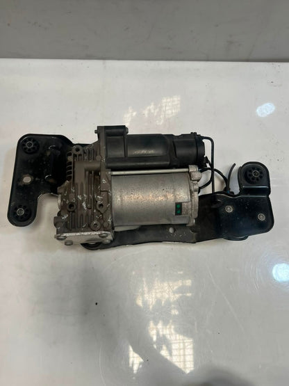2007-2013 BMW X5 E70 and X6 E71 Air Suspension Compressor Pump 6859714 OEM