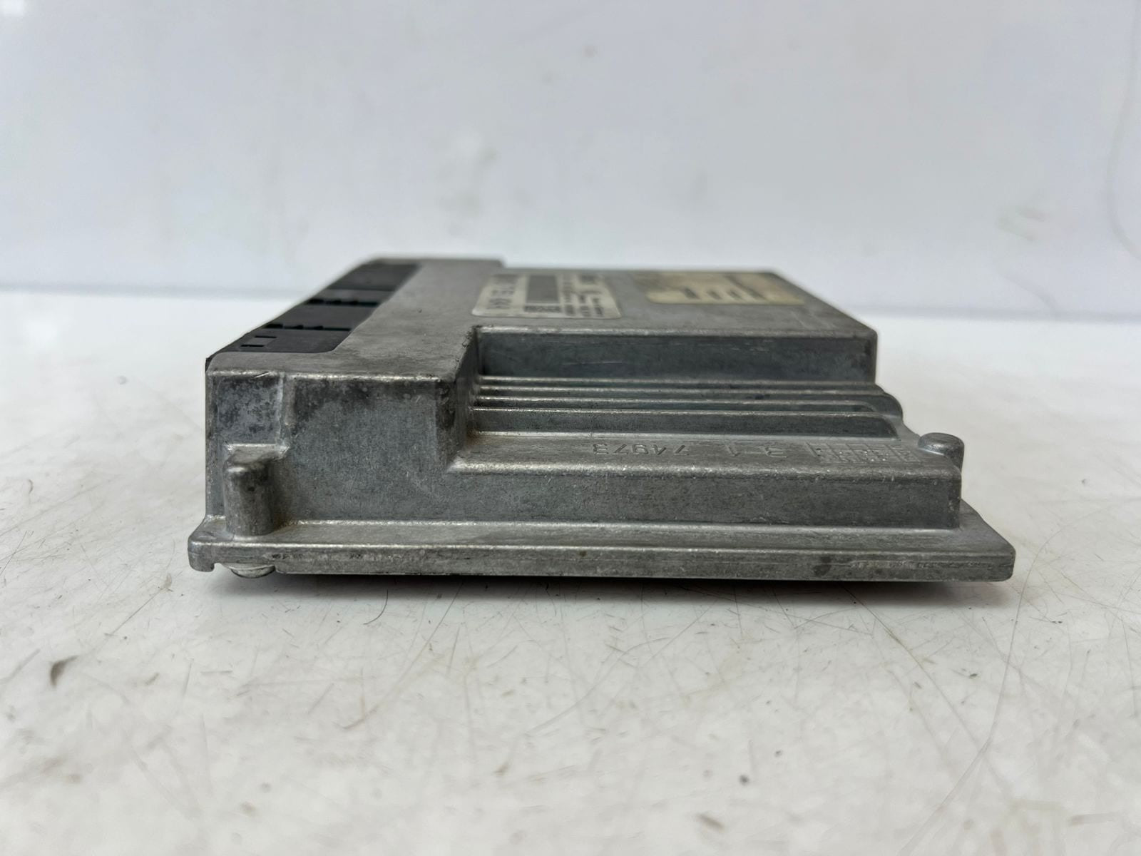 2004-2006 BMW 760i 7 Series E65 E66 E67 Engine Control Unit Module 7551434 OEM