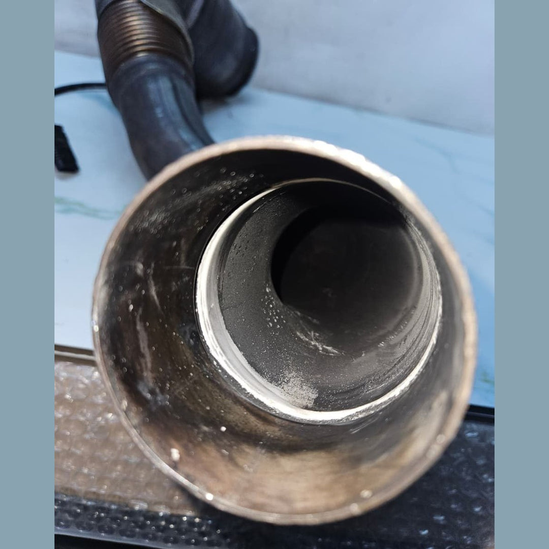 2013-15 BMW 6 Gran Coupe F06 750Li N63 B44 B engine Catalytic Converter 7645441