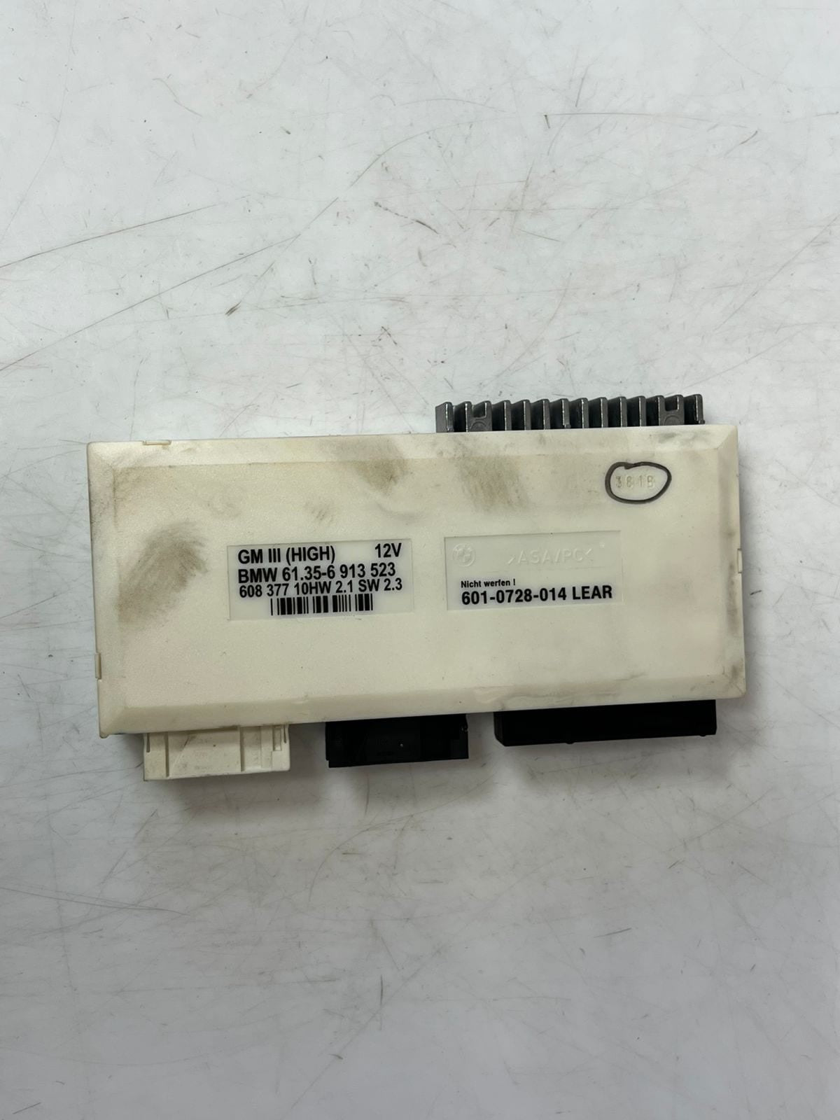 1996-2003 BMW E39 5 Series Body Control Module BCM GM III HIGH 12V 6913523 OEM