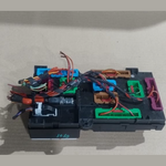 Load image into Gallery viewer, BMW F98 F97 X4 X3 G01  M BODY FUSE BOX CONTROL MODULE OEM  6828074