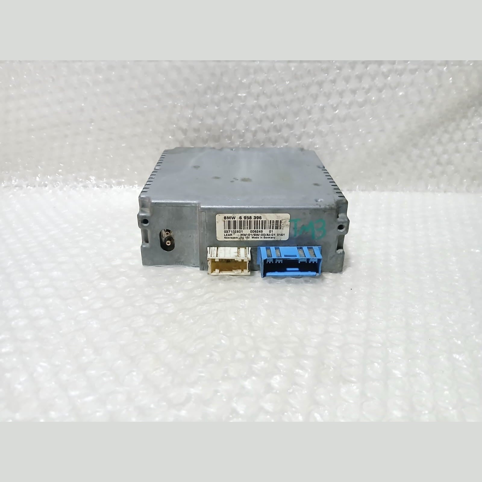BMW 7 Series 2005-2008 E65/E66 Used TV Module  2001-2008 6958396