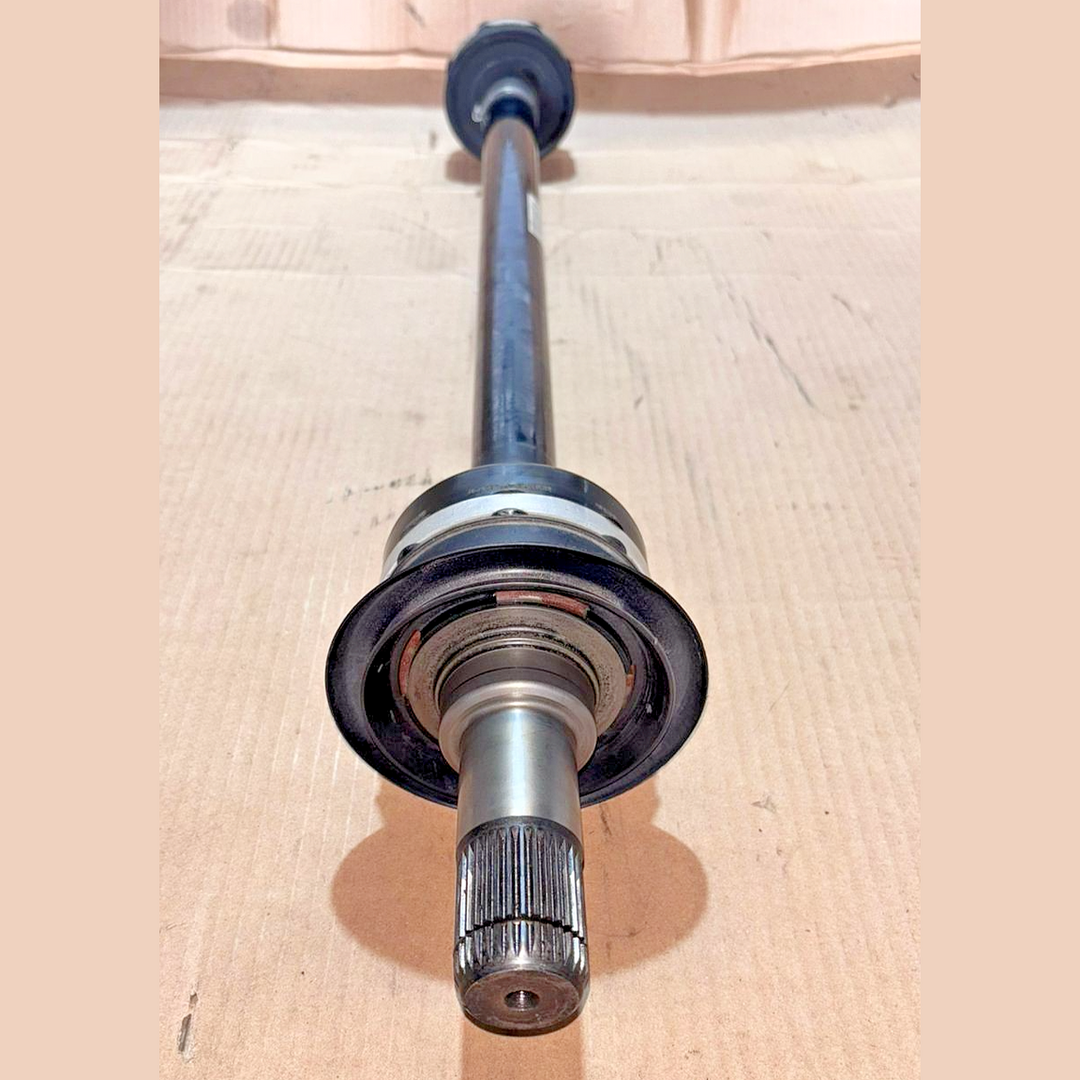 BMW 7 SERIES G11 G12 750IX N63 REAR RIGHT OUTPUT SHAFT DRIVE AXLE  3320- 8639454