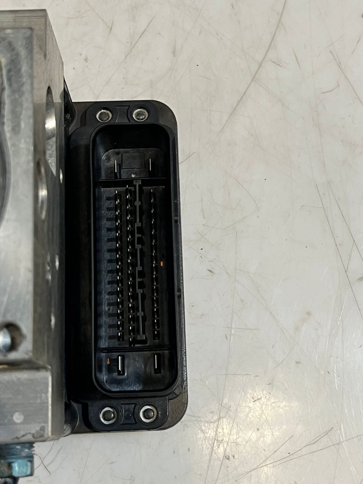 2007-2013 BMW X5 X6 E70 E71 ABS DSc Pump Control Unit 6795778 OEM