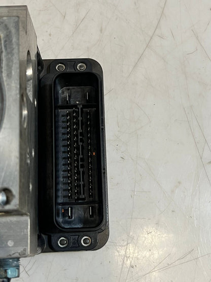 2007-2013 BMW X5 X6 E70 E71 ABS DSc Pump Control Unit 6795778 OEM