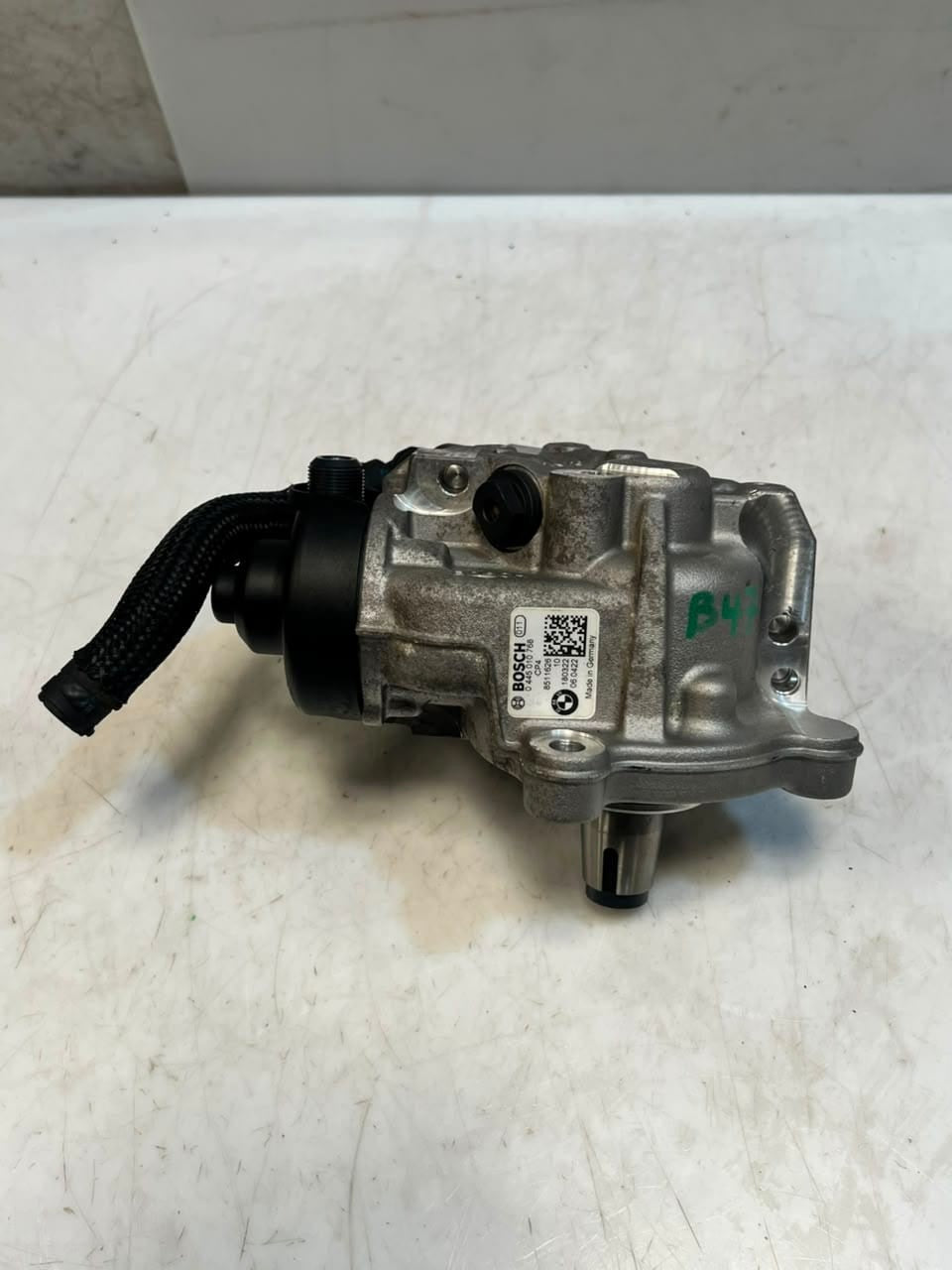 BMW 2' F45 F46 B47 F20 F30 F10 G30 Fuel Injection High Pressure Pump 8511626 