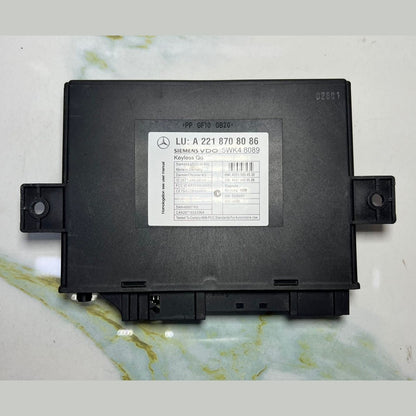 2007-2010 Mercedes-Benz S550 Keyless Go Control Module A2218708086 W221 S-Class