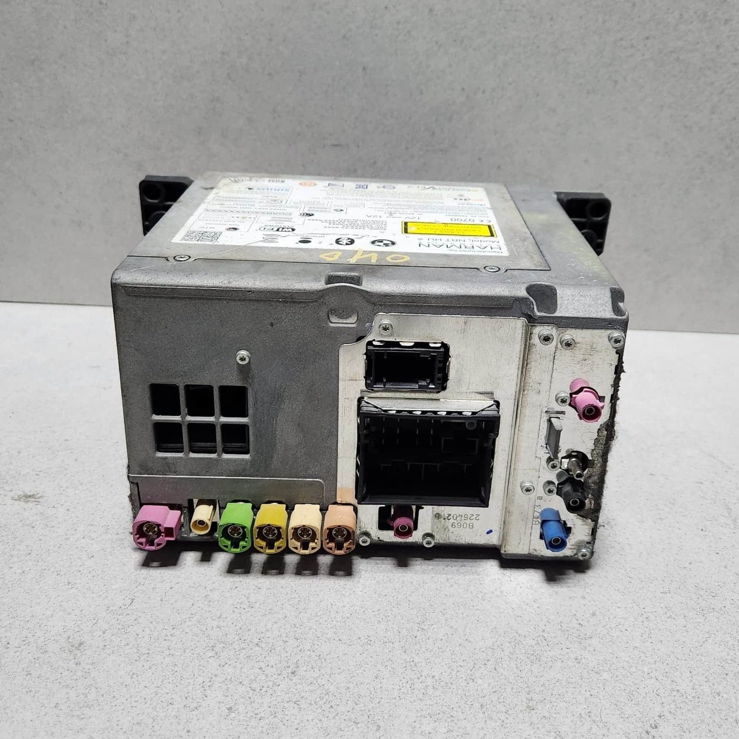 2011-2013 BMW 528i Radio Navigation Head Unit 9311040 5 Series F10 528i 535i 