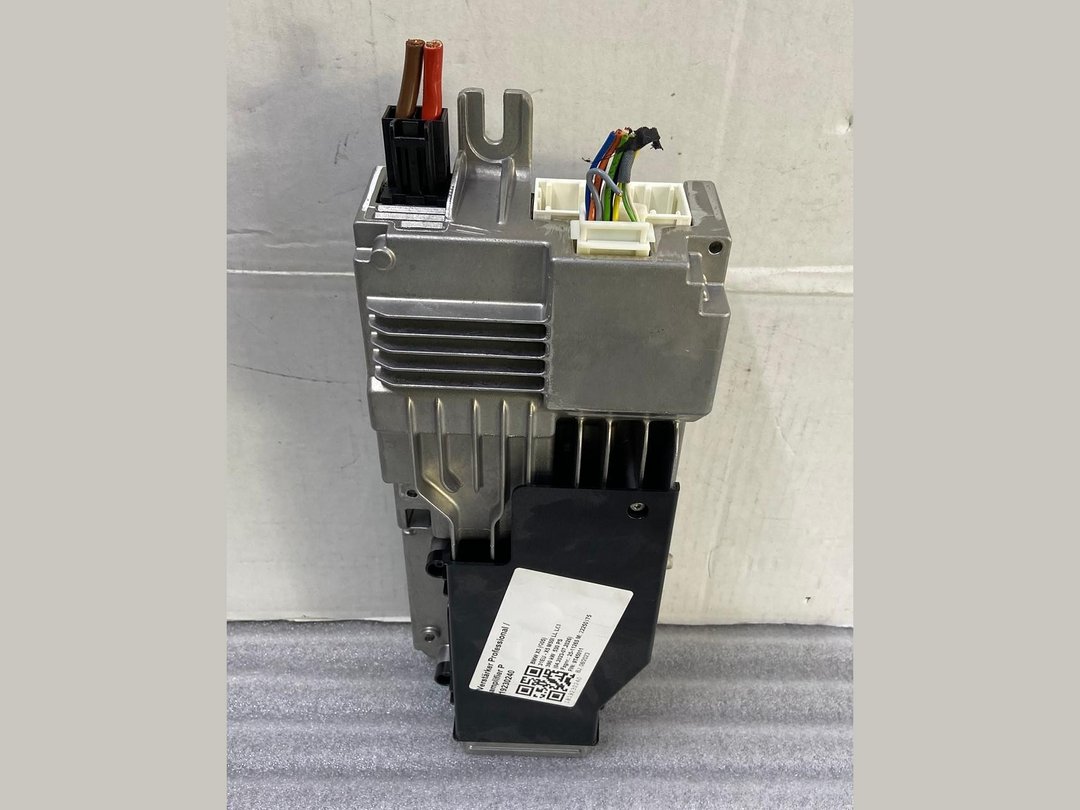 OEM BMW G30 G12 G15 G16 F90 G05 G06 G07 Sound Amplifier Booster Module 5A52E25