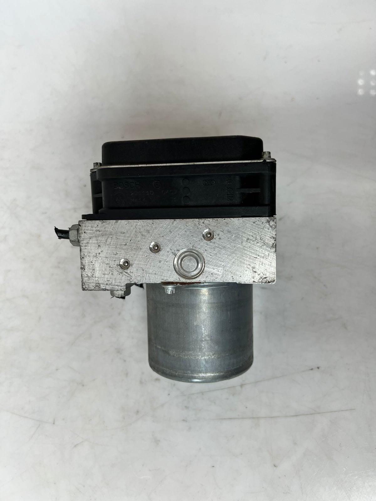 2010 BMW X1 E84 ABS Brake Pump Hydraulic DSC Module Braking Unit 6798991 OEM