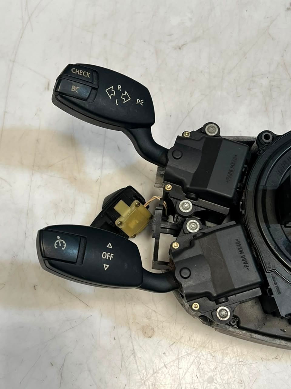 2003-2010 BMW 5 Series E60 E61 6' E63 E64 Steering Column Switch Stalk 6945093