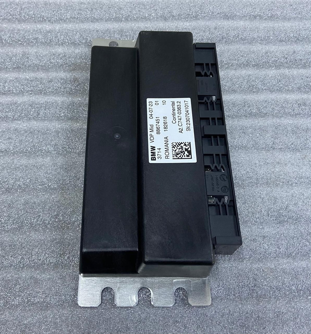OEM BMW X5 G05 ACTIVE SUSPENSION COMPUTER CONTROL MODULE 8867451