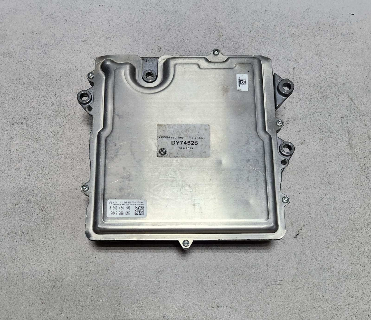 2015 BMW ActiveHybrid 7 Engine Control Module 8641404 F01 F02 F10 F30 ECU SET