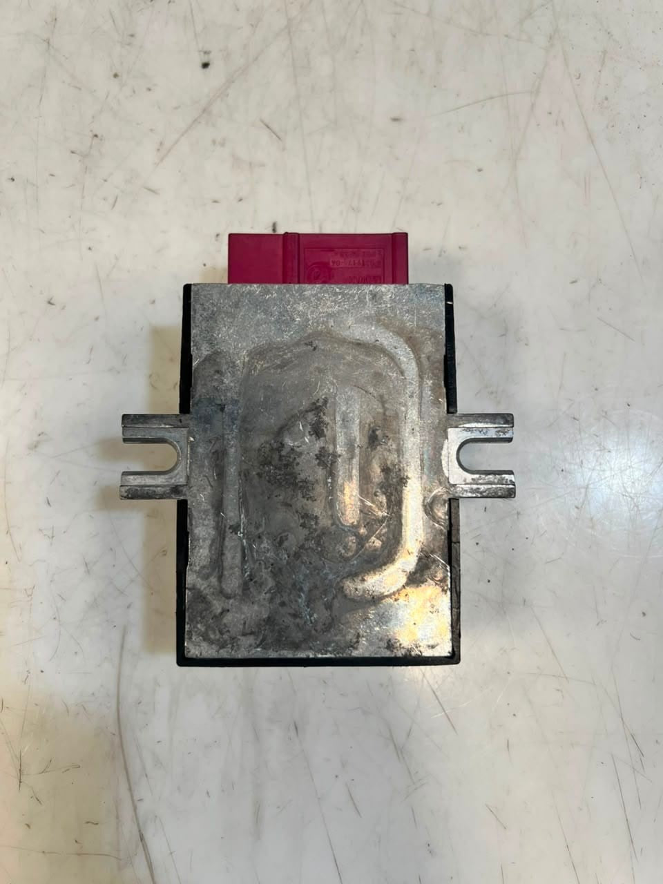 BMW F01 F02 F10 F11 7 Series F07 5 GT Fuel Pump Control Module 7240389 OEM