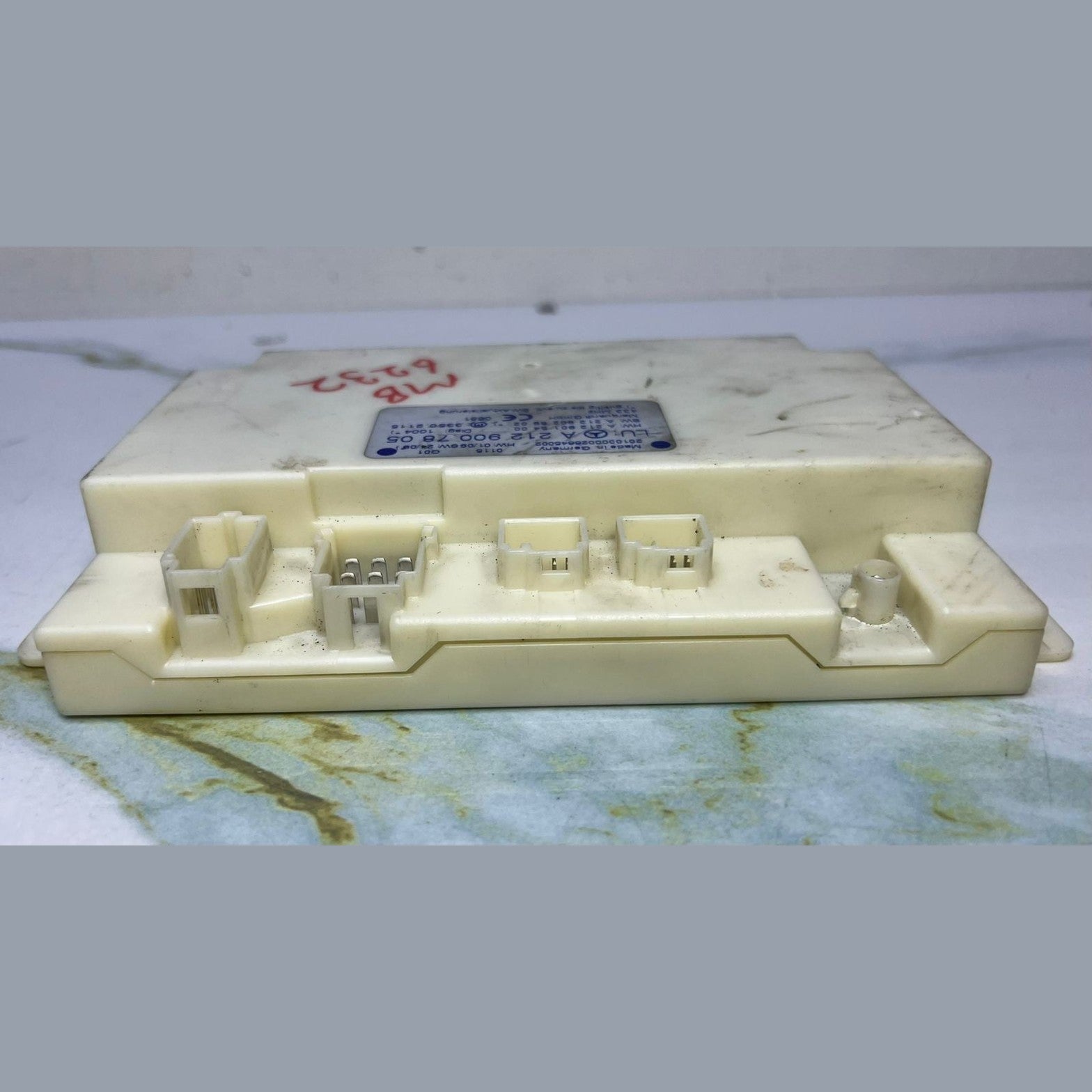Mercedes-Benz W212 E-Class E350 Keyless Go Entry Control Module A212 9007805 OEM