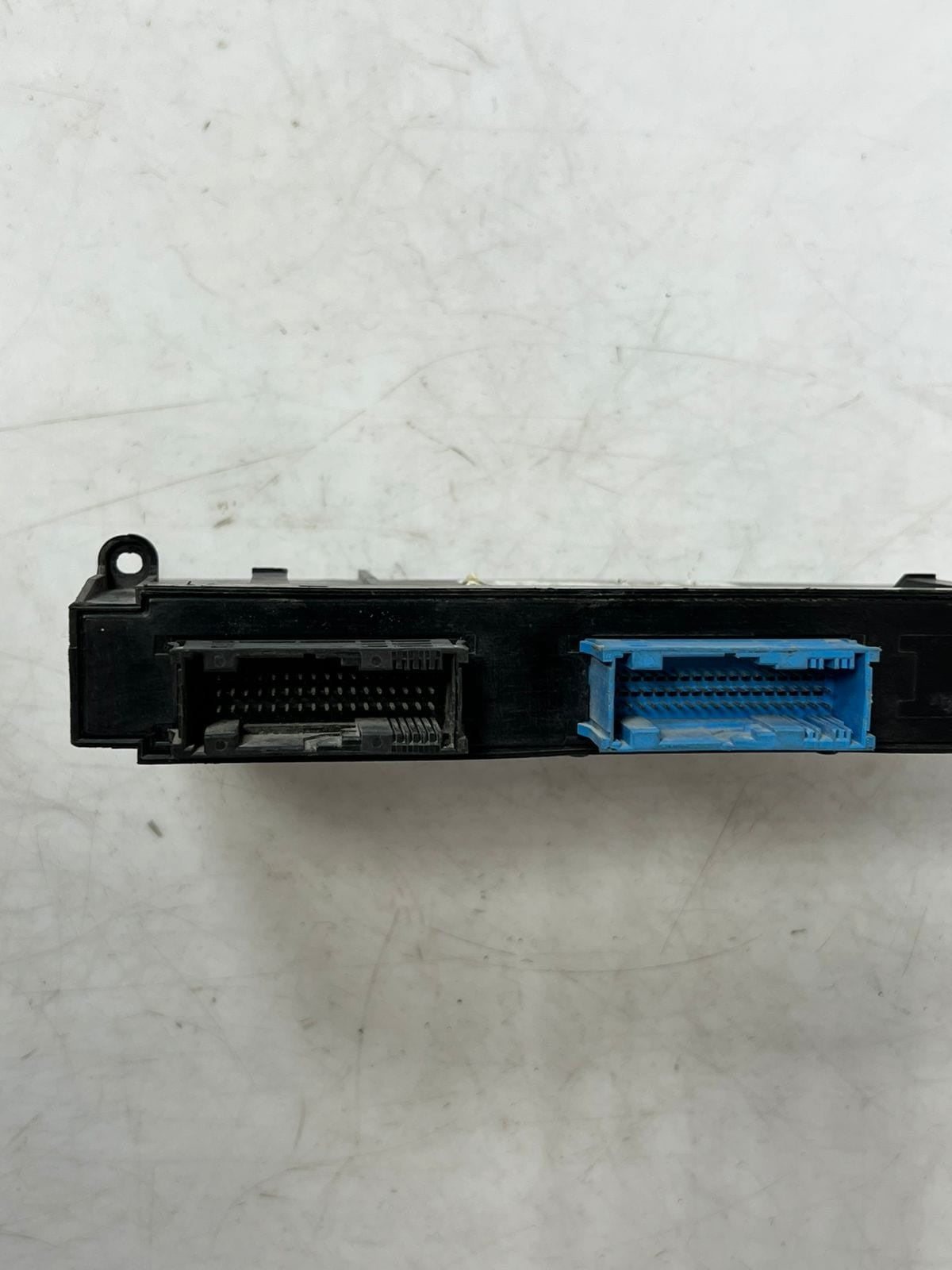 2007-2008 BMW 323i 320i E90 Body Control Module BCM 9177986 OEM