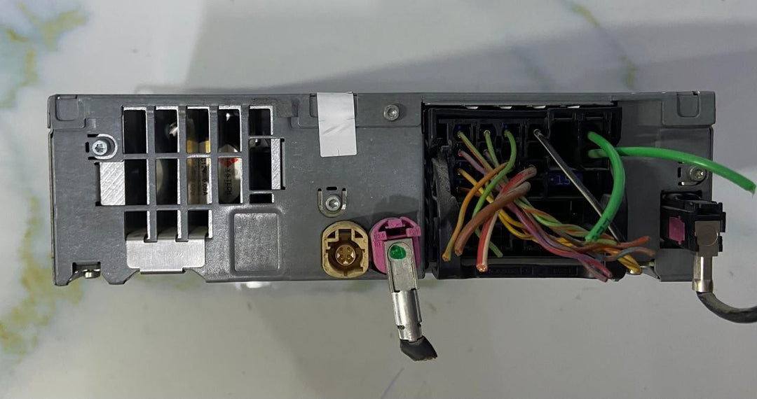 OEM BMW F10 F11 CD RADIO PLAYER HEAD UNIT CONTROL 9250316