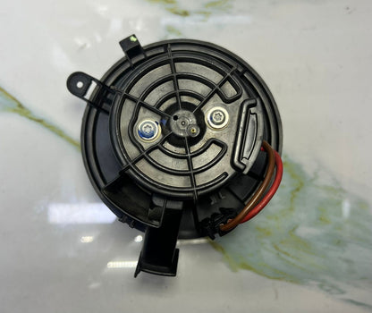 11-20 Mercedes W204 W212 C250 C350 E550 AC A/C Heater Blower Motor Fan OEM