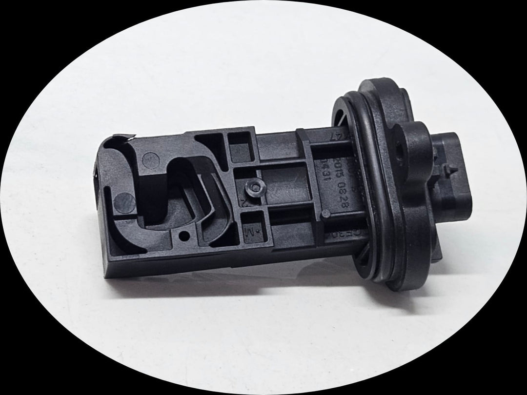 2013-2017 BMW 750i 7 Series F01 F02 F03 F04 Mass Air Flow Sensor 7613234 OEM