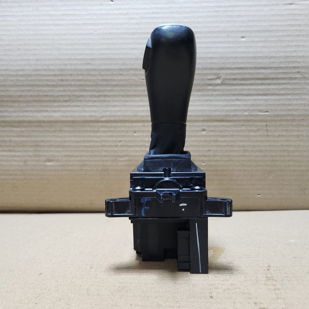 2015-2019 BMW X5 Gear Selector Switch 6832388. X5 F15 and X6 F16 