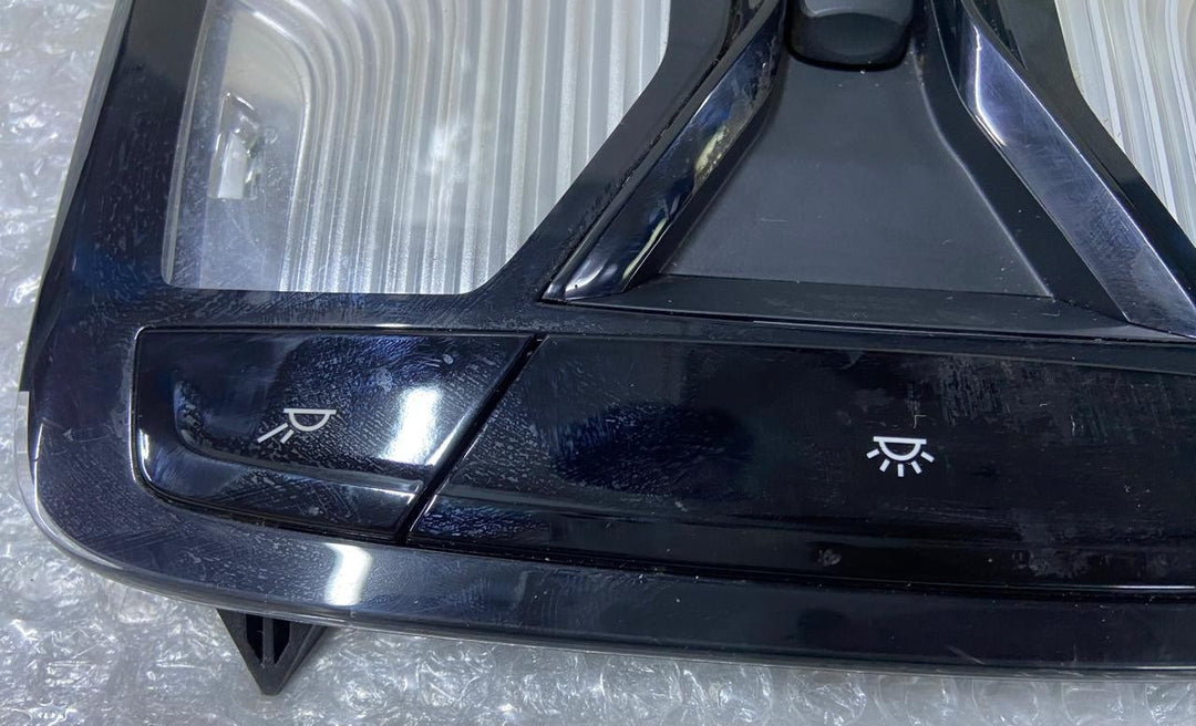 OEM BMW M340i 330i G20 Reading Interior Dome Light Assembly 5A434B8
