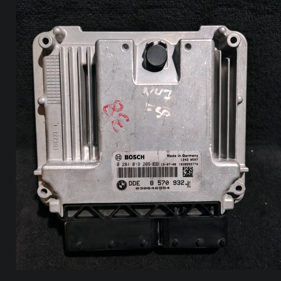 OEM BMW F30 DIESEL 320D 2012 N47 ENGINE CONTROL ECU UNIT ONLY  8570932
