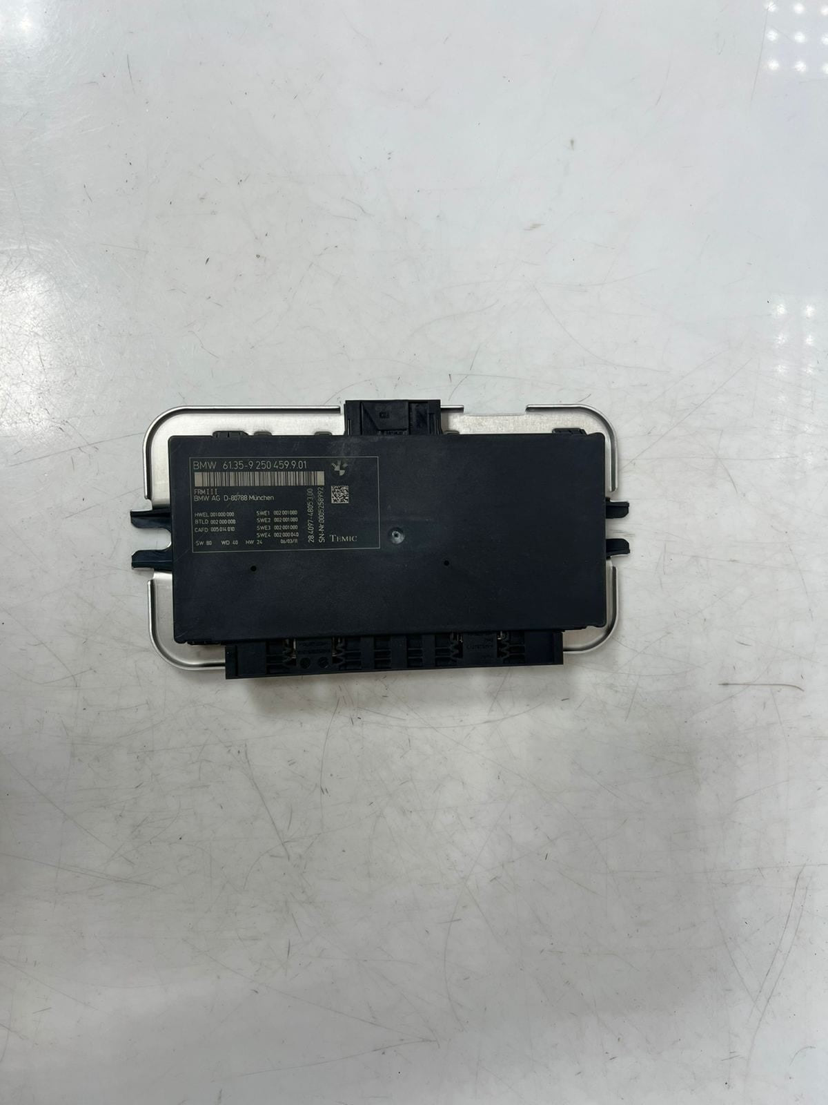 2011-2012 BMW X3 F25 FRM III Footwell Light Control Module 9250459 OEM