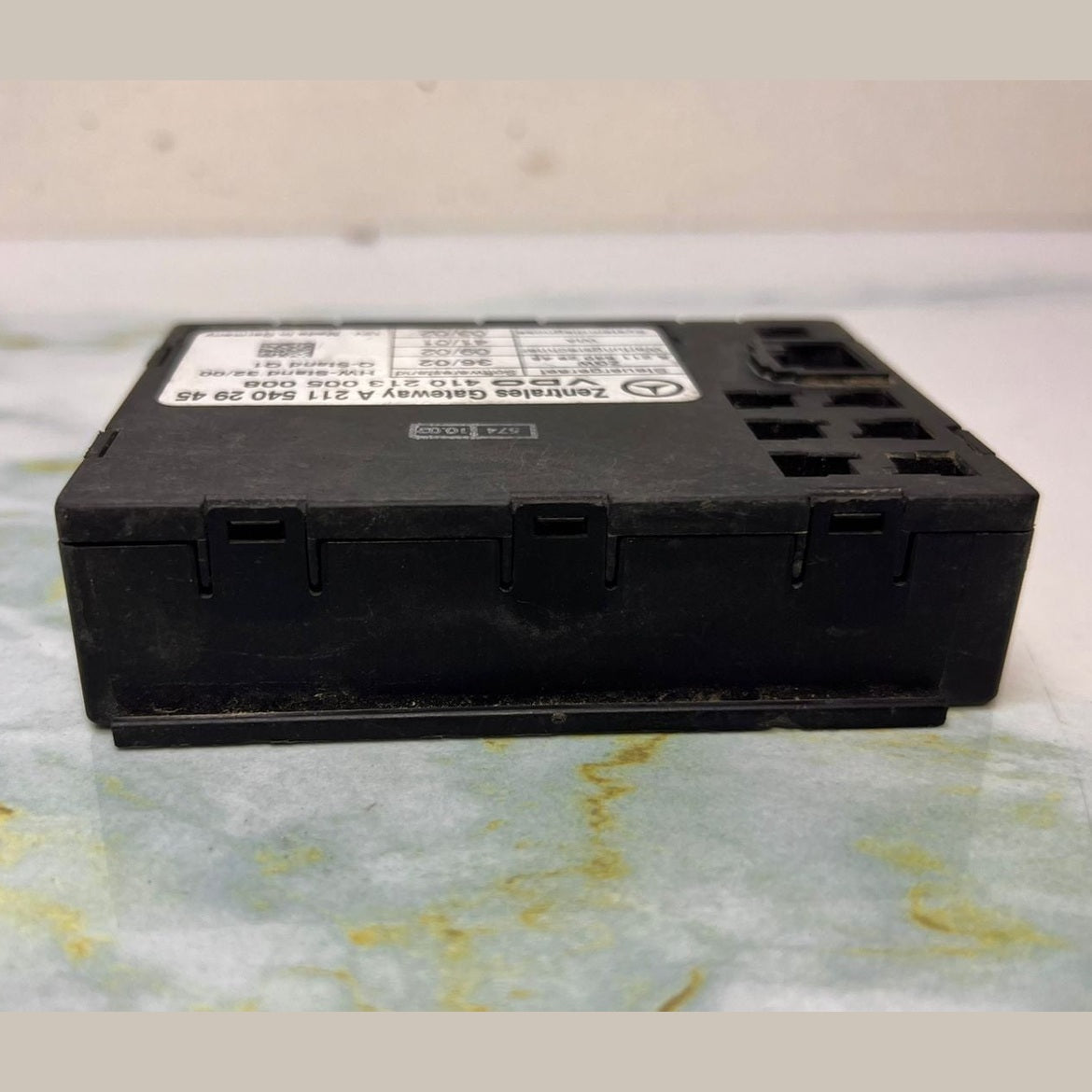 2003-2007 Mercedes-Benz E320 Central Gateway Control Module A 2115402945 E-Class