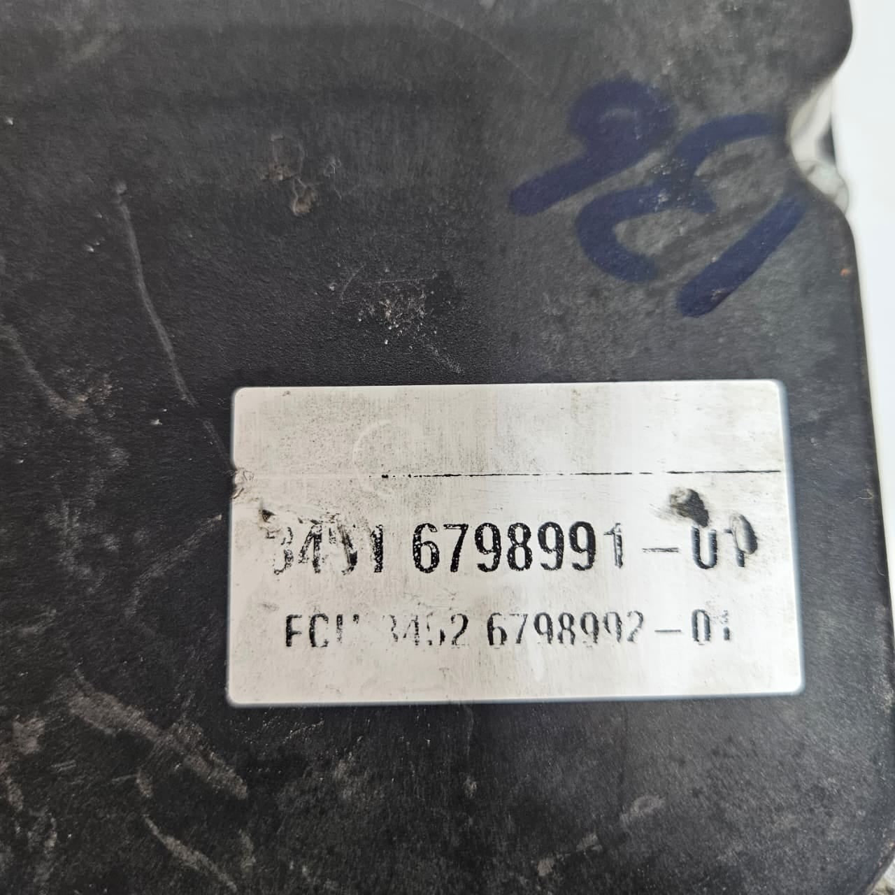 2010 BMW X1 E84 ABS Pump Hydraulic Unit 6798991 USED