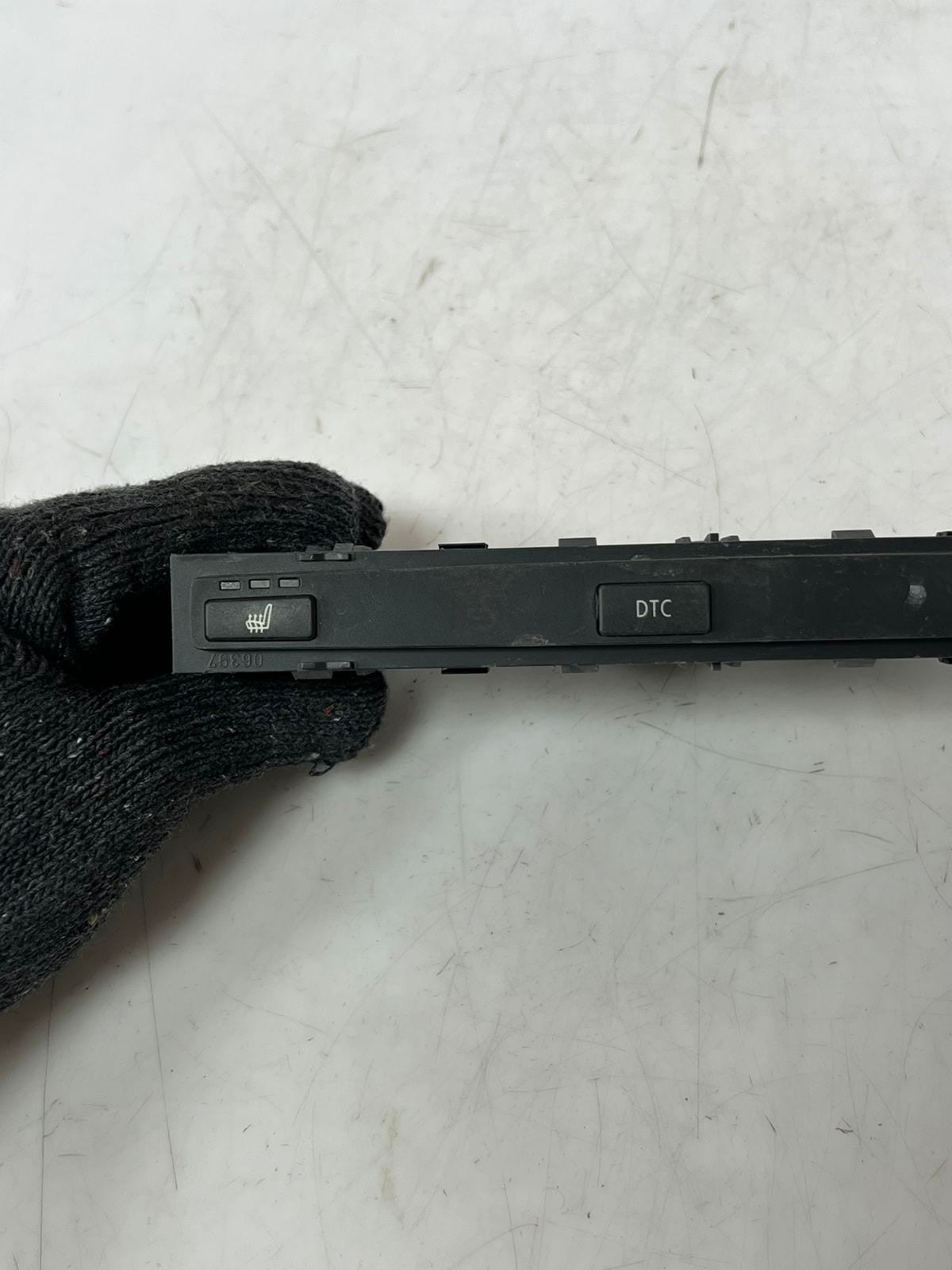 2004-2007 BMW 530i 525I 5' E60 E61 Heated Seat Dtc Control Switch Panel 6985743