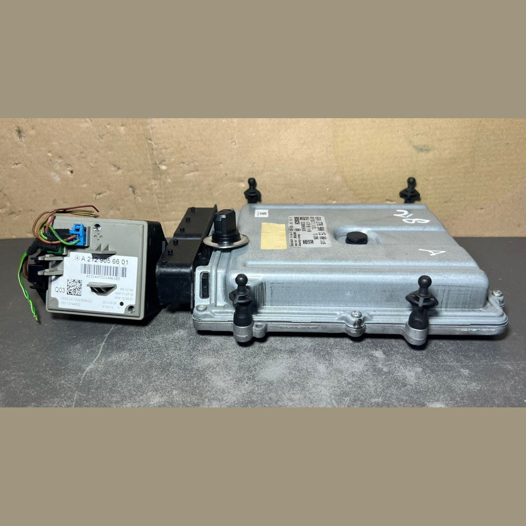 Mercedes W218 ECU Engine Control Module Ignition Key Switch Set A278 9001500 OEM