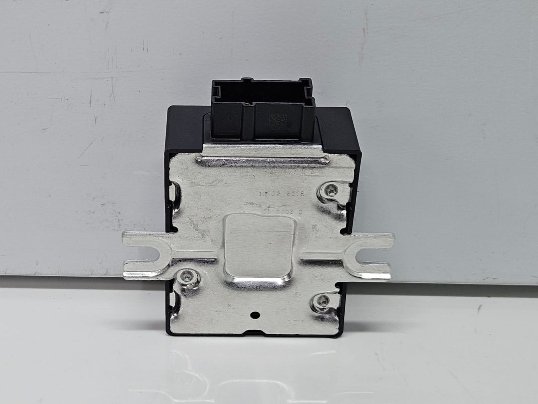 9494391-2018 BMW X2 F39 RHD Fuel Pump Control Module OEM