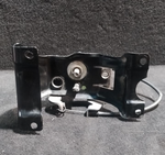 قم بتحميل الصورة إلى عارض الصور، BMW X5 F15 X6 F16 UPPER HOOD LATCH STRIKER LEFT &amp; RIGHT - 7308076