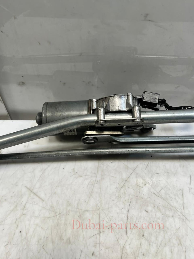 2010-2015 BMW X1 E84 Front Windshield Wiper Motor And Linkage 2992466 OEM