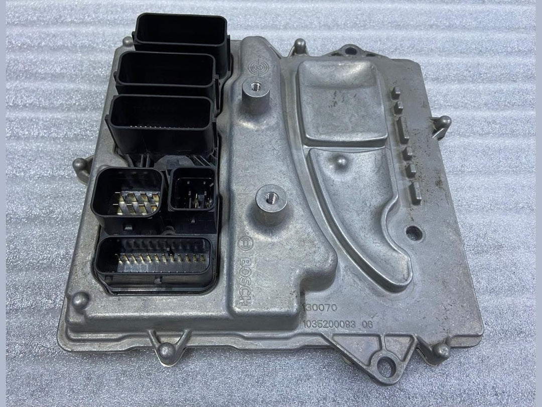 OEM BMW F06 N55 ENGINE CONTROL UNIT ECU UNIT ONLY DME 8617383 BOSCH