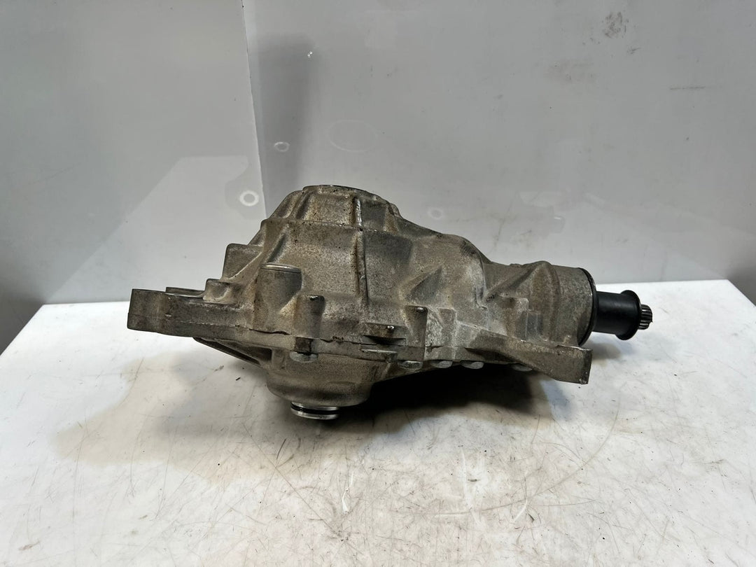 2018 Jaguar F-Pace 1999CC DIESEL AUTOMATIC Front Differential HK833017AD R=3.23