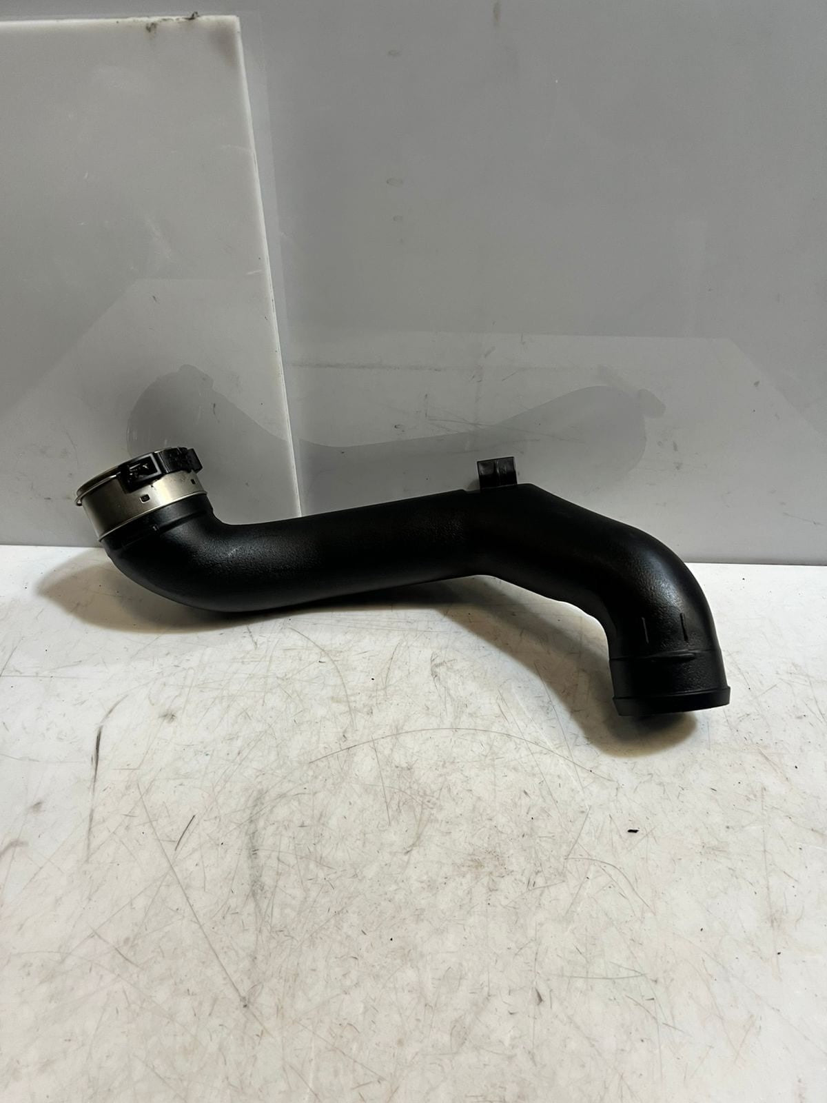 BMW F10 F11 F12 F13 N55 535i 640i 740i Turbocharger Intercooler Hose 7582314 OEM