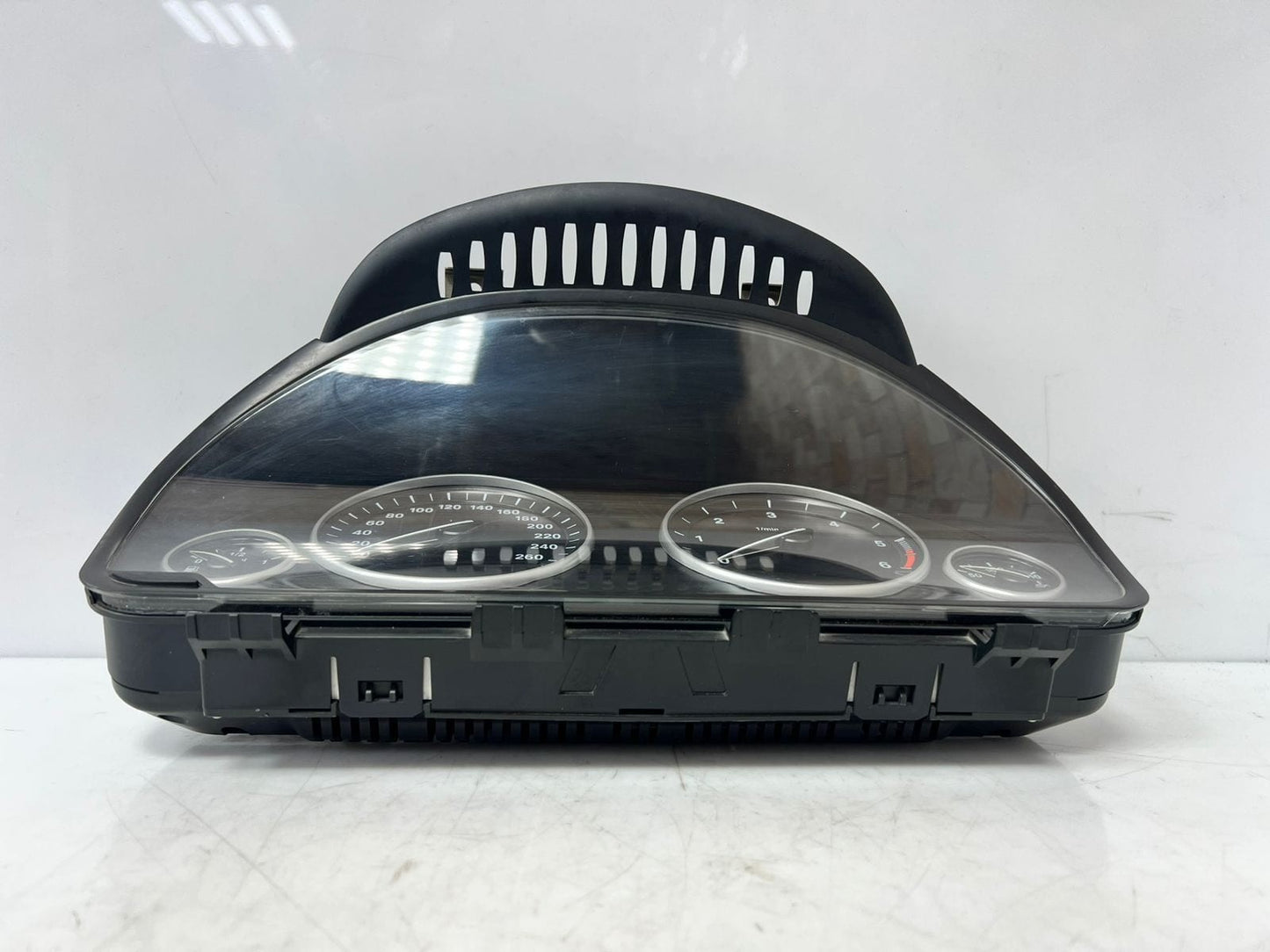 BMW 5 Series F10 F11 F18 and X5 F15 SPEEDOMETER Instrument Cluster 6820602 OEM