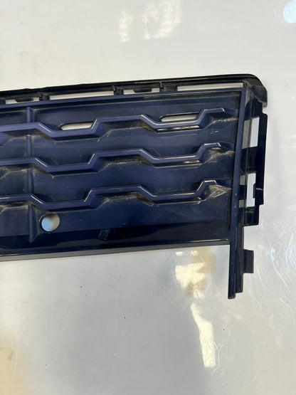 BMW 7 Series G11 G12 Bumper Air Grille Front Right Chrome M-Aero 8061128 OEM