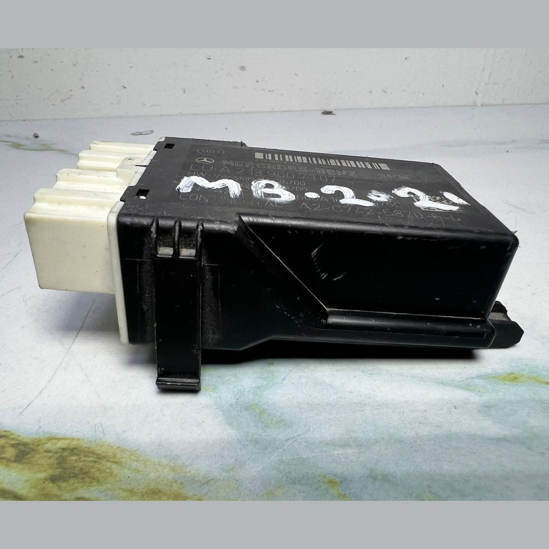 Mercedes Seat Heating Control Module A2139007107 E-Class W213