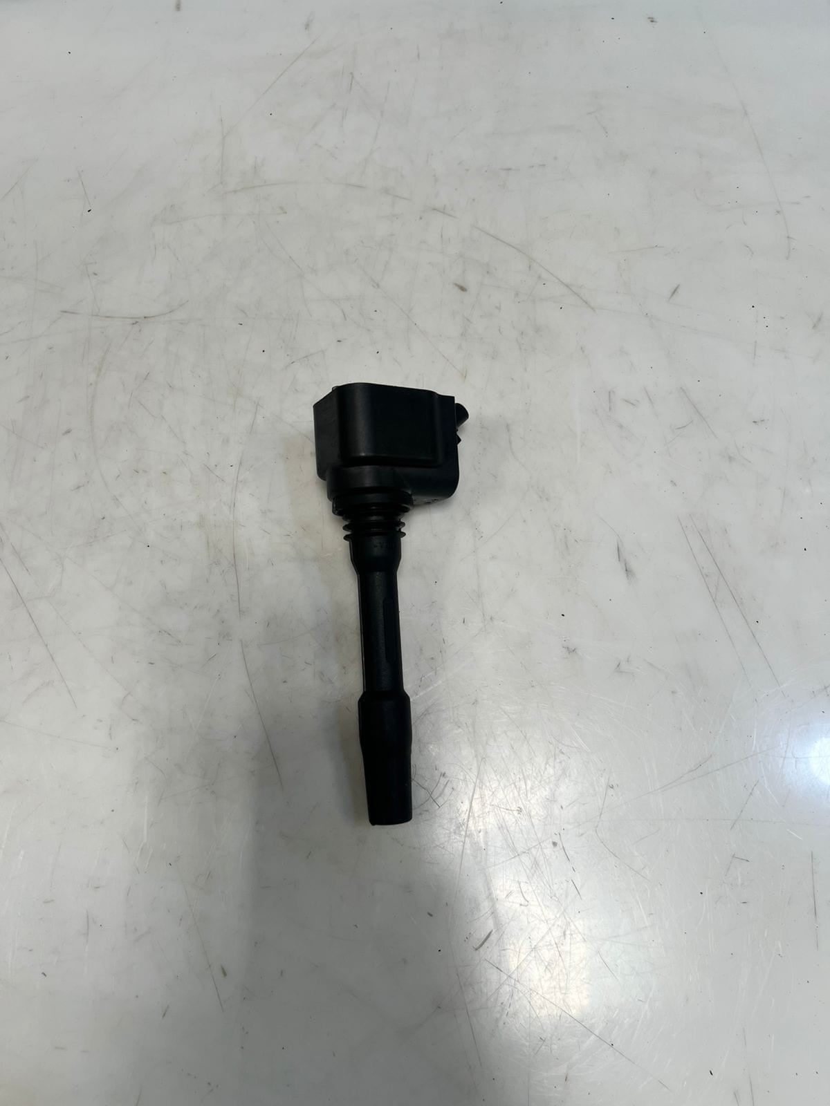 2015-2019 Mini Cooper 3 4 7 Series F30 F36 G11 Ignition Coil 8647463 OEM