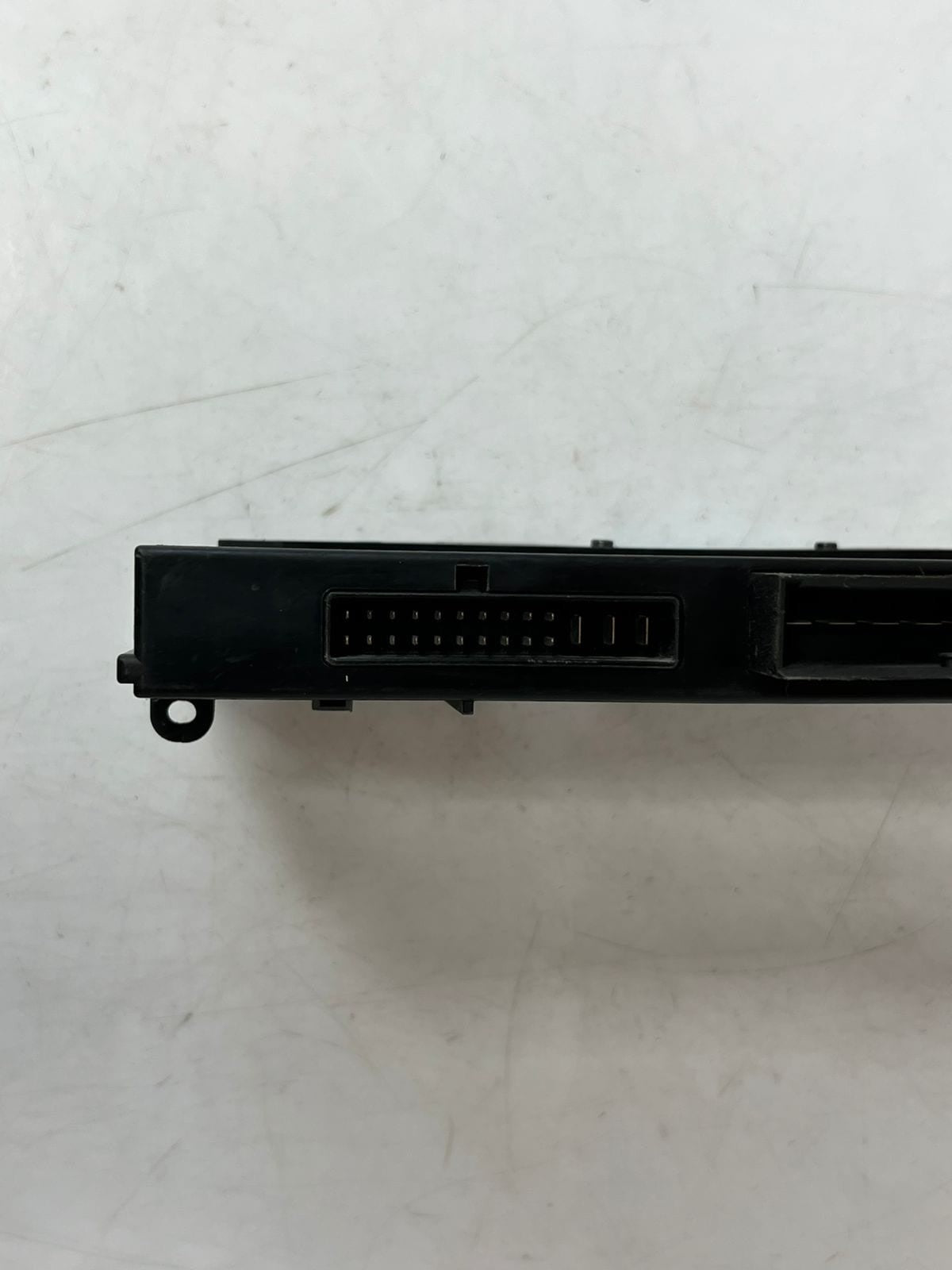 2007-2008 BMW E90 E91 E92 E93 BODY CONTROL MODULE Junction box 2 9176880 