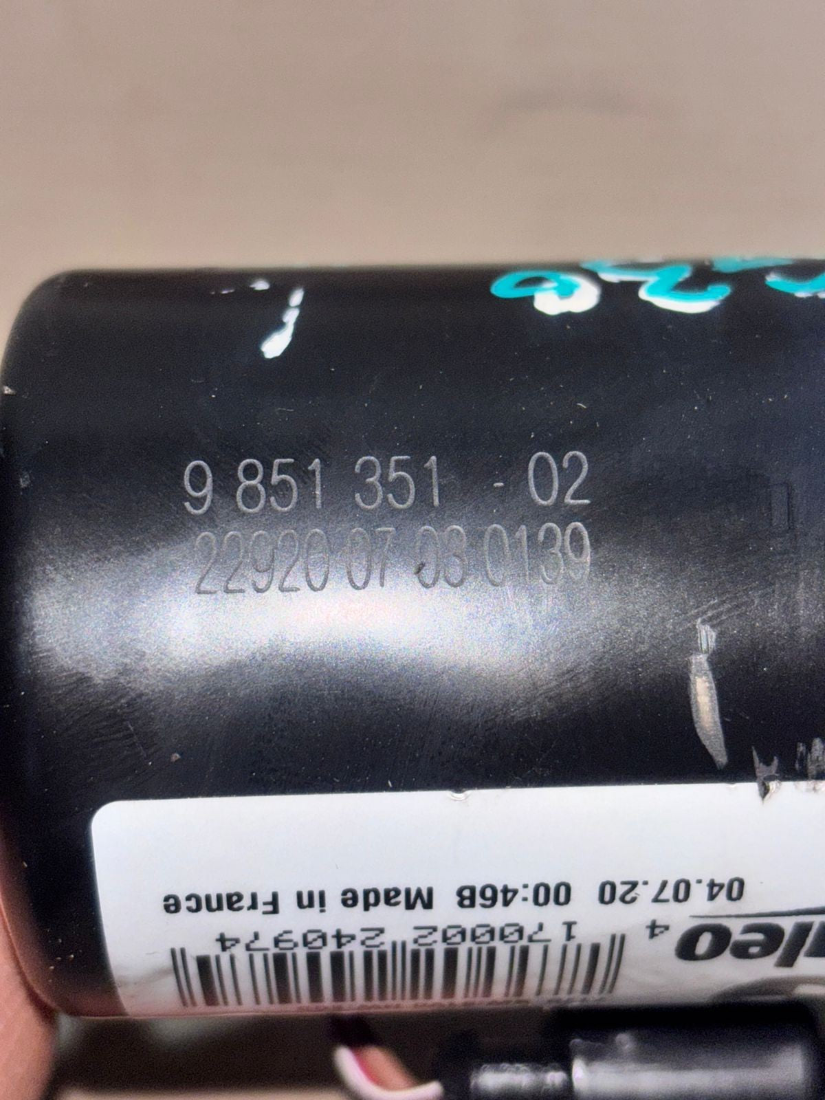 BMW G30 G31 2018  Wischermotor vorne wiper motor 9851351 LHD