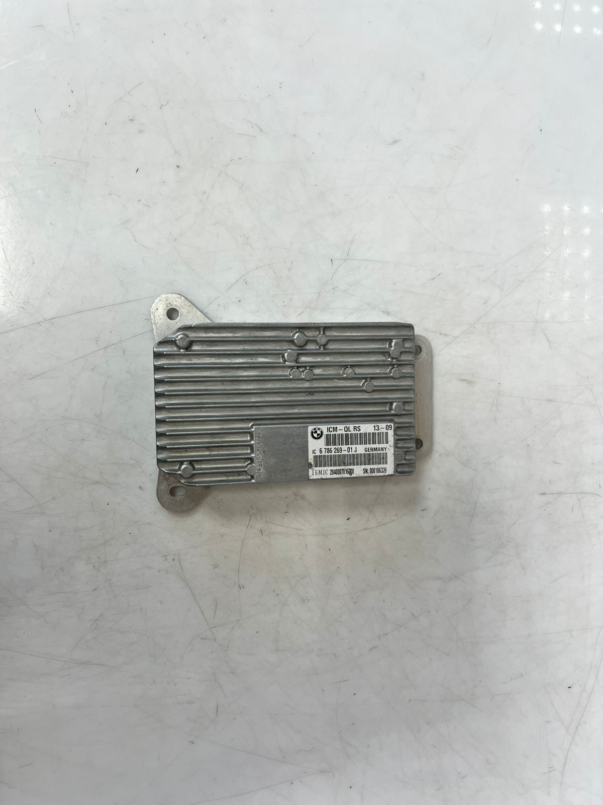 2009-2012 BMW 750i 750Li F01 F02 Integrated Chassis Control Module 6786269 OEM