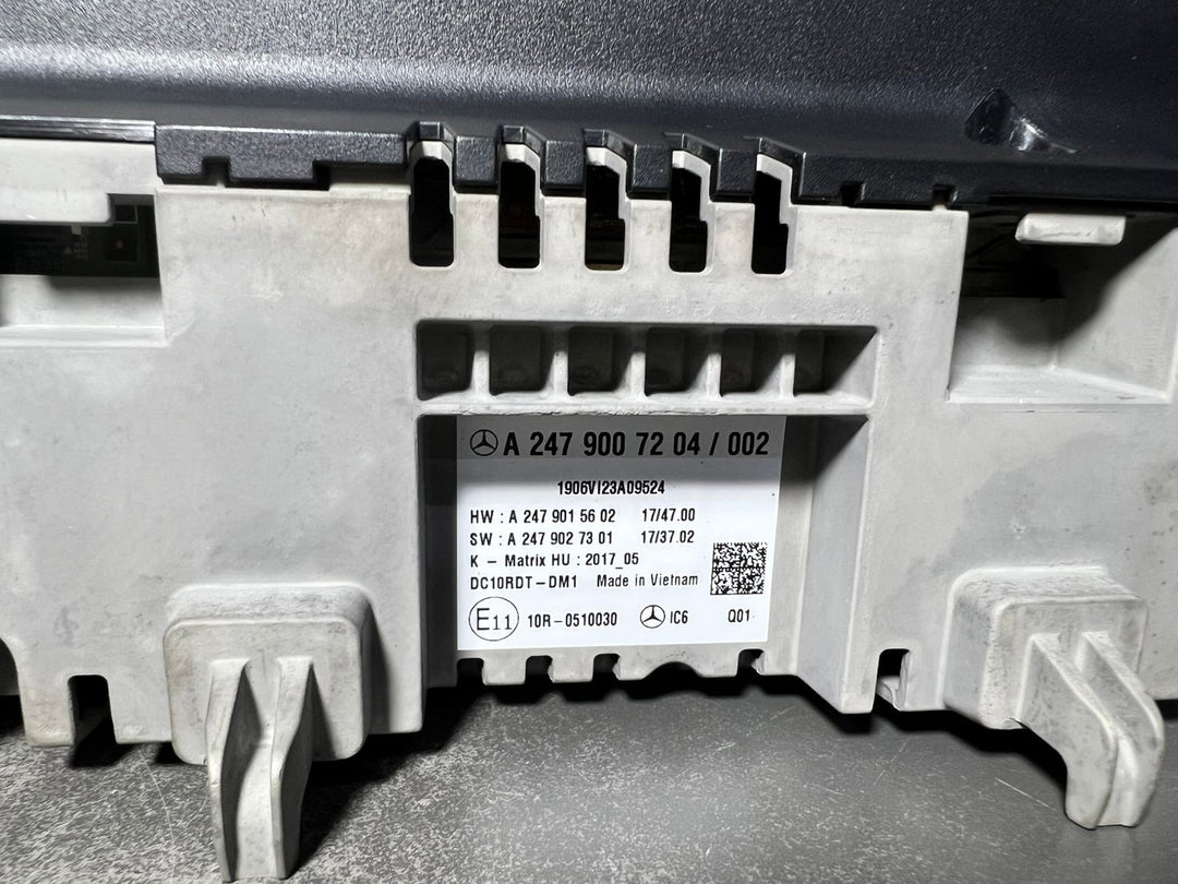 Mercedes W247 Digital Speedometer Instrument Cluster Display Screen A247 9007204