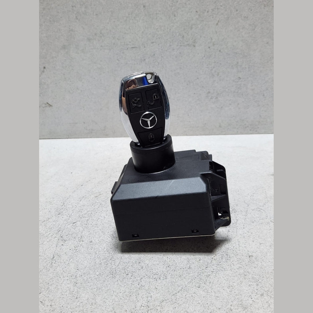 Benz Ignition Key Switch A2469058501 W176 A-Class and C117 CLA-Class