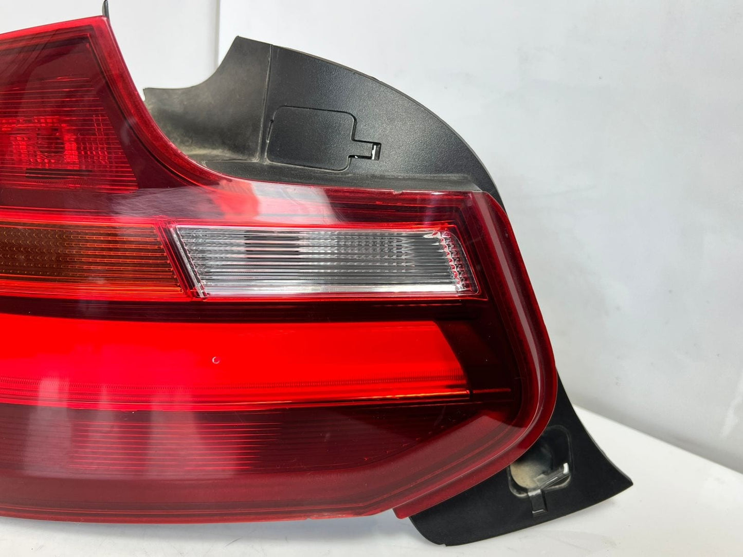 2014-19 BMW 2' F22 F23 PASSENGER SIDE REAR TAIL LIGHT LEFT SIDE 7295423-09 RHD