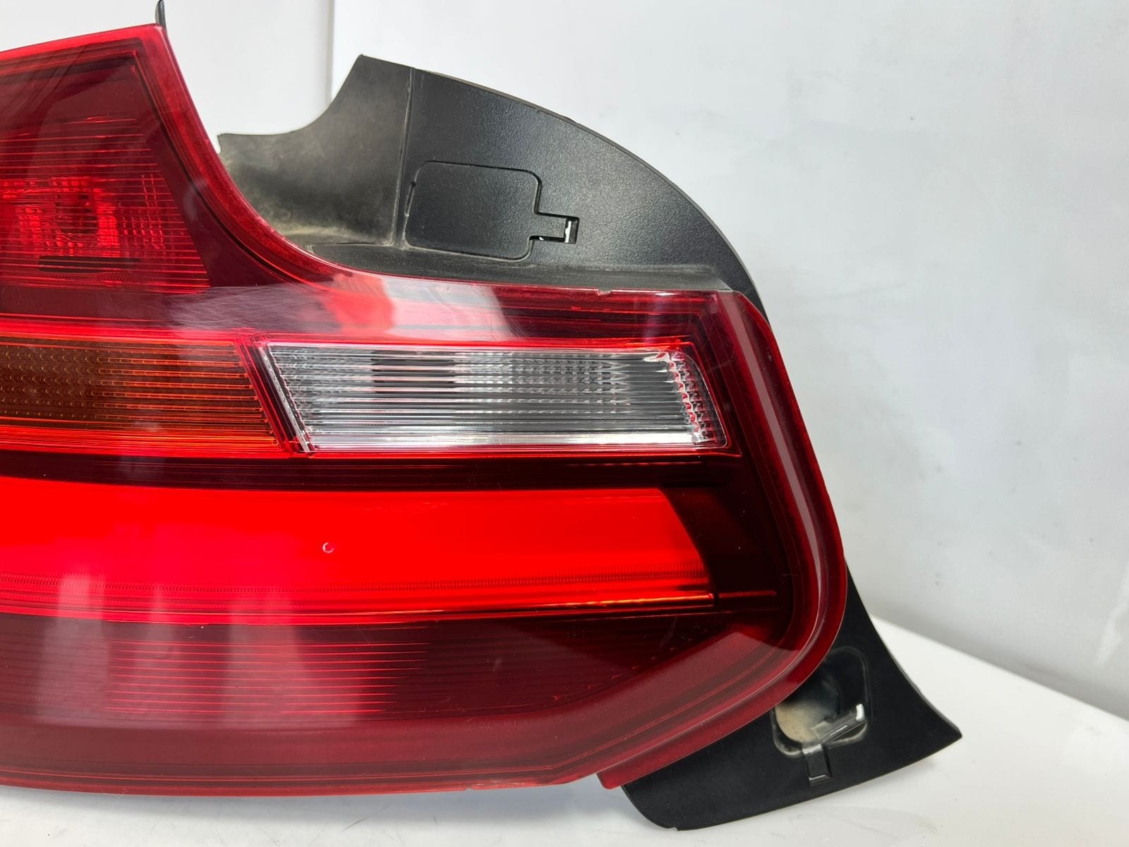 2014-19 BMW 2' F22 F23 PASSENGER SIDE REAR TAIL LIGHT LEFT SIDE 7295423-09 RHD
